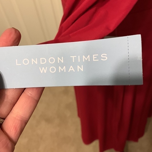 London Times Women’s Plus Fit & Flare Dress - Picture 6 of 12